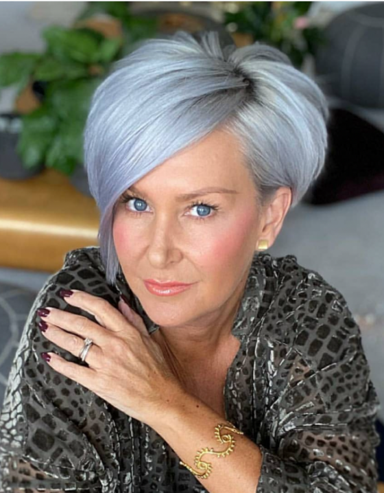 23 Elegant Grey Bob Hairstyles You'll Love! Simply Happy Hair